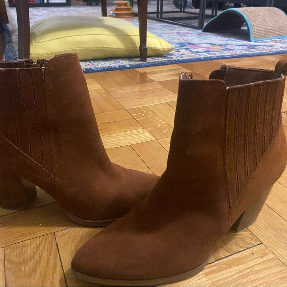 Blondo Chestnut Ankle Booties